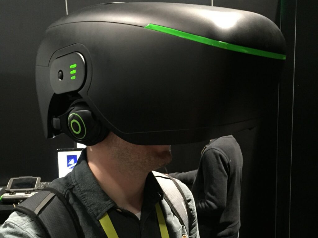 dhead virtual reality headset .png