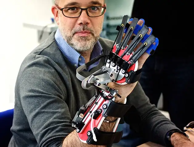 SCRIPT robot hand