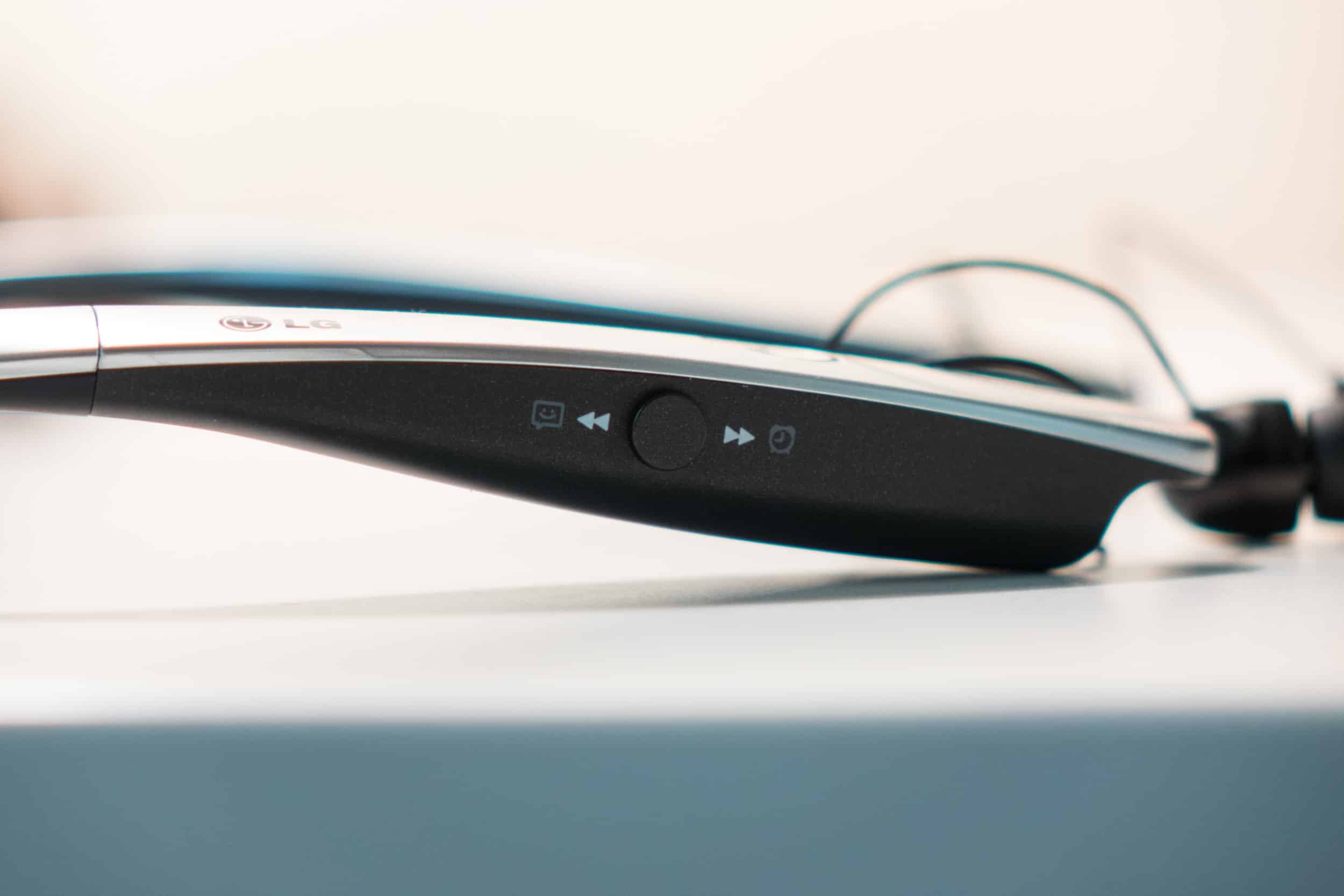LG Tone Infinum  Trending Earbuds - 41