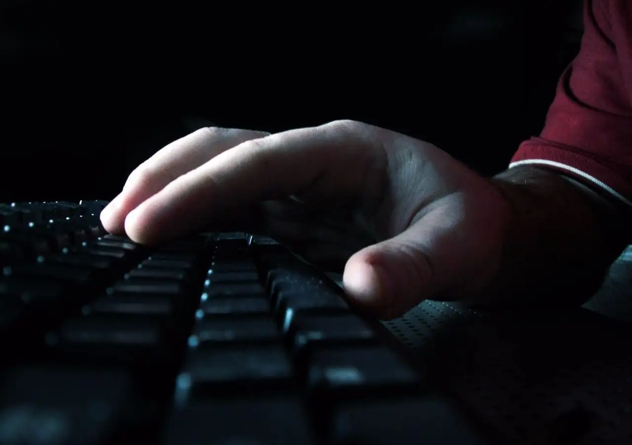 why a Hacker Must be a Good Programmer