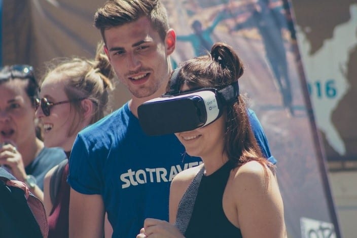 Five of the Best Virtual Reality Smartphone Apps