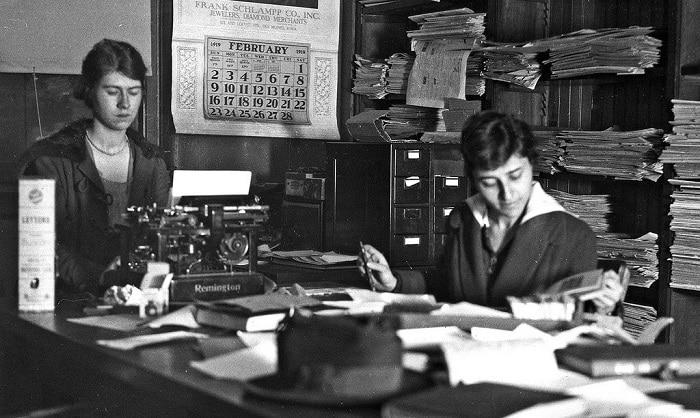 University office in 1919 black and white pic