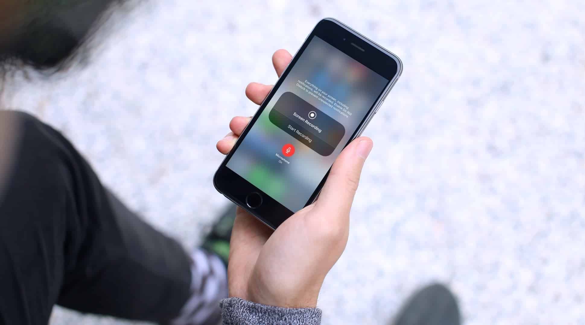 Why Can t you Record Conversation In Apple iPhones  - 31