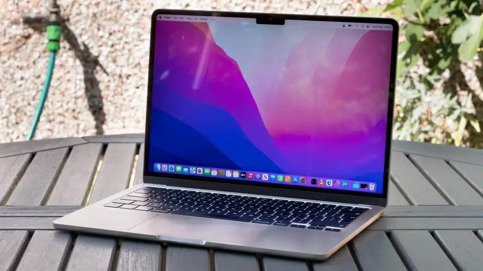 m macbook air review