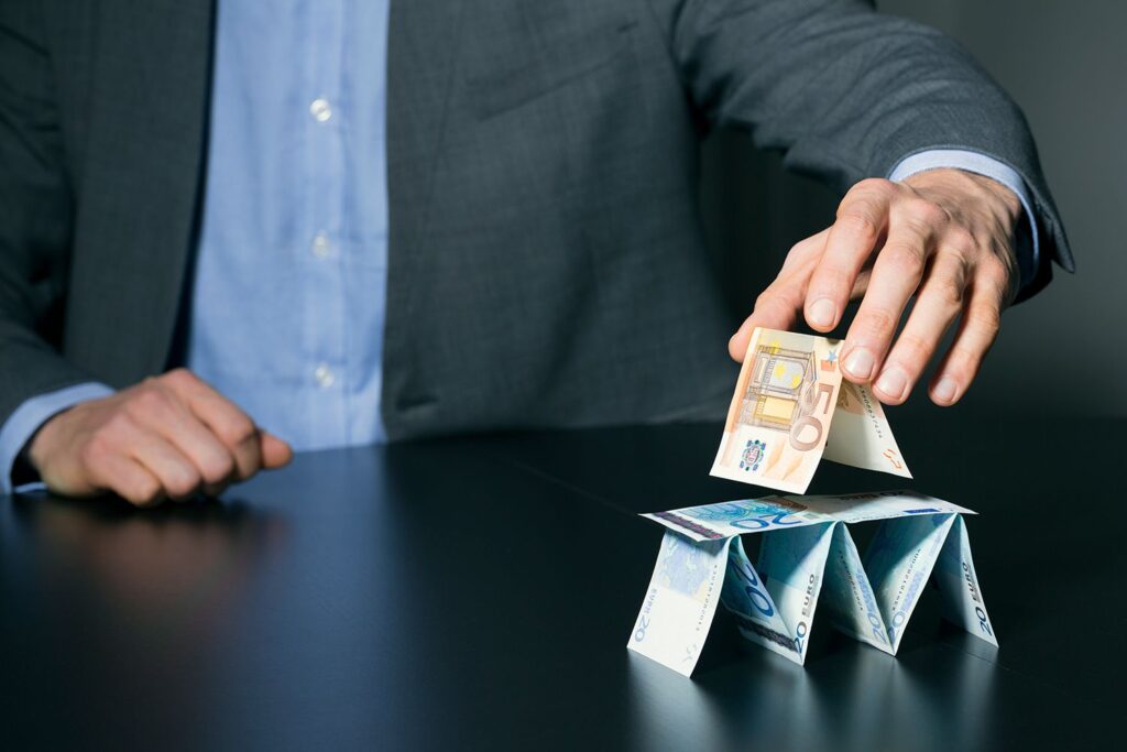 What is a Ponzi Scheme
