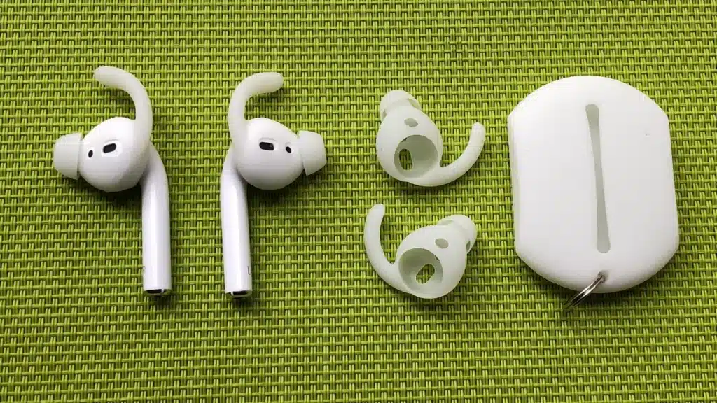 why are Apple Airpods white